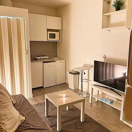 Paris Minimalist Appartement Issy-les-Moulineaux Buitenkant foto
