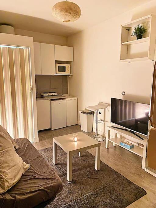 Paris Minimalist Appartement Issy-les-Moulineaux